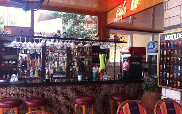 Gallion Hotel