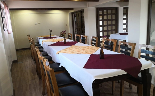 Hotel Mezzanine