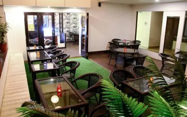 Hotel Great Maratha