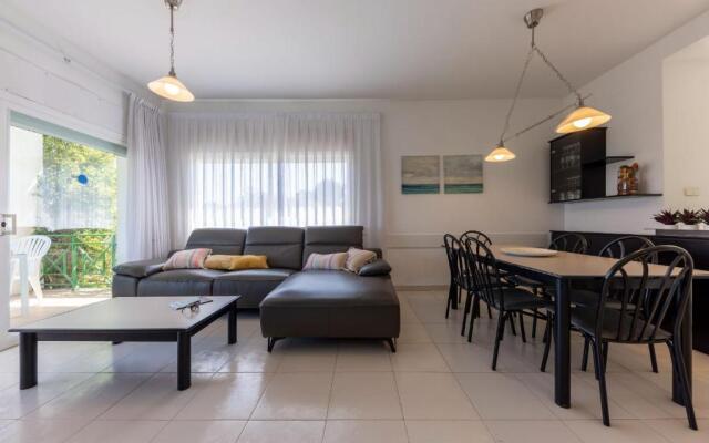 Bravissimo Estel B4 S'Agaró