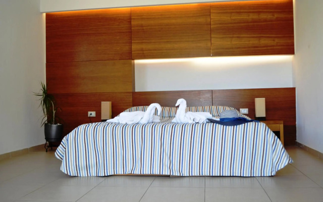 Matala Bay Hotel & Apartments
