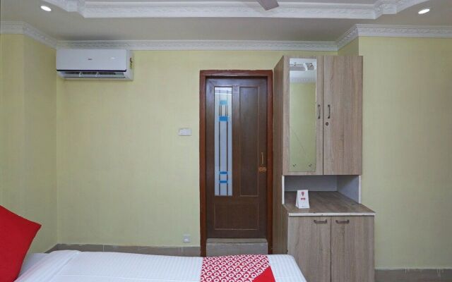 OYO 11488 Hotel Subham Palace