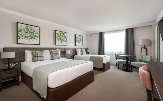 Ivanhoe Hotel and Inn