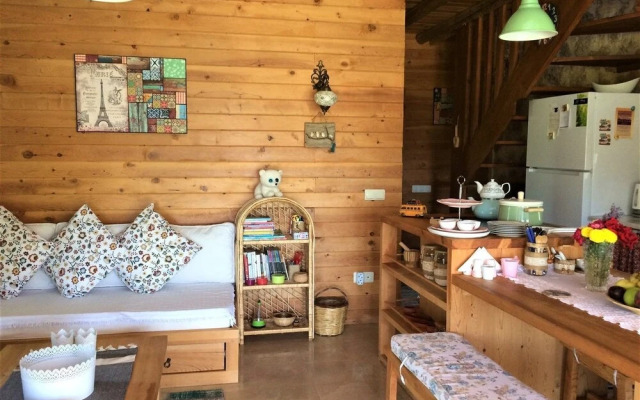 Villa Badem by Akdenizvillam