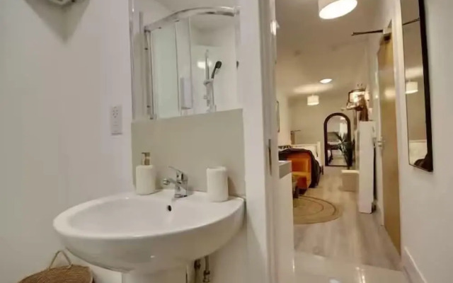 Stunning Compact Studio in Portsea