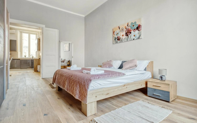 City Twenty 2bdr Apartment by Irundo