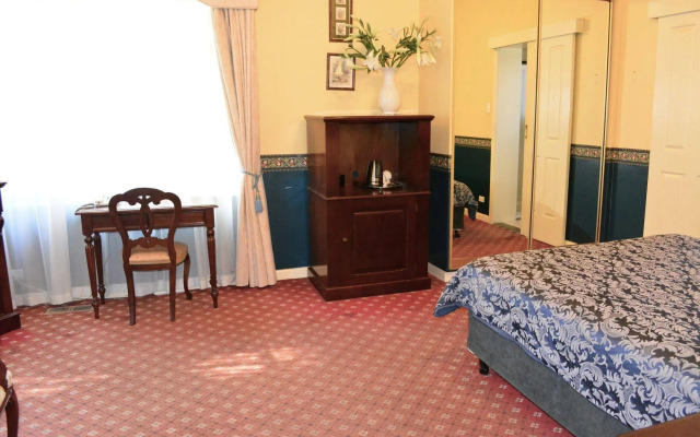 Quality Inn Toorak Manor