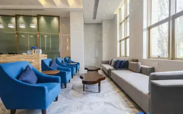 Taidong Fashion Island Hotel