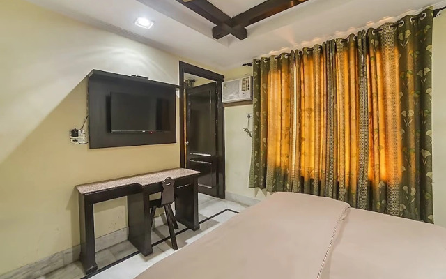 Hotel Prem Bihari
