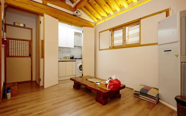 Hanok 24 guesthouse Gyeongbokgung