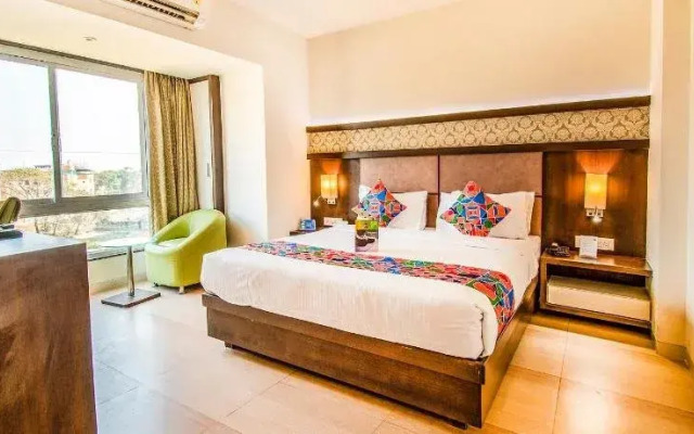 Vatika Hotel & Banquets by FabHotels