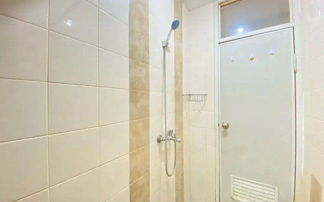 Comfortable 2Br At The Edge Bandung Apartment