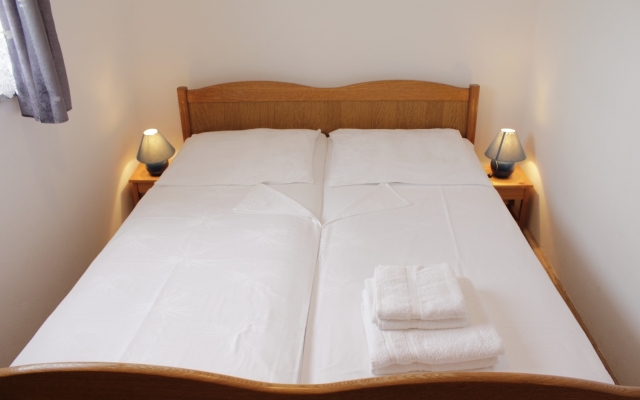 Apartment Ivan - 300 m from sea: A6 Nin, Zadar riviera