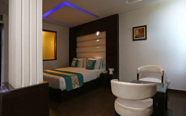 Hotel Billions