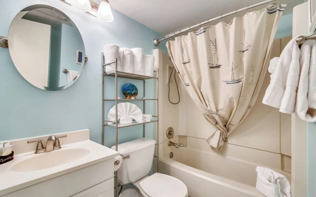 Saltwater Paradise by Ryson Vacation Rentals