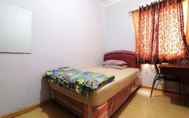 Rent House Center at Apartement Mediterania Gajah Mada