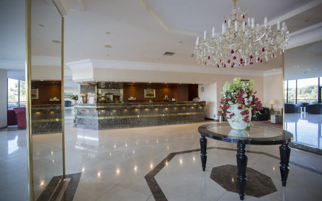 Hotel Mira Corgo