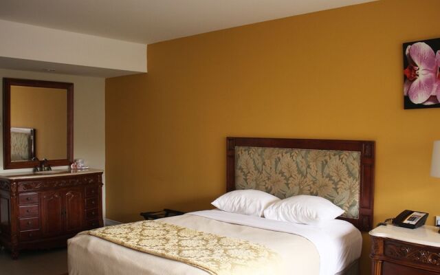 Clarion Hotel & Suites Curacao