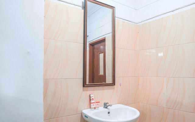 OYO 580 Losmen Cikuda