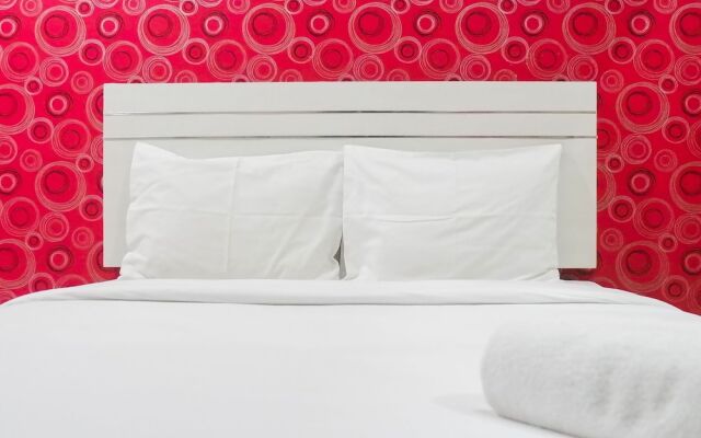Homey Studio Apartment at Pavilion Permata