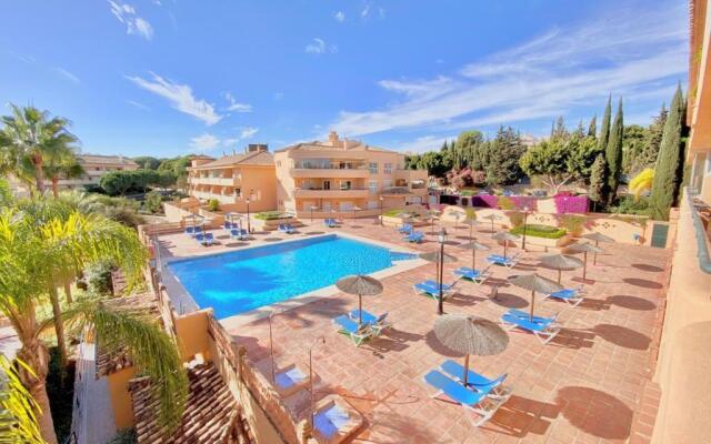 Apartamento en Los Patios de Santa Maria Golf