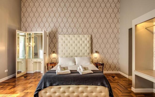 The Spanish steps apartment 67