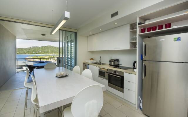 1 Bright Point Apartment 1502