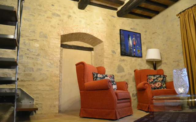 Agriturismo Borgo Pulciano in Montone