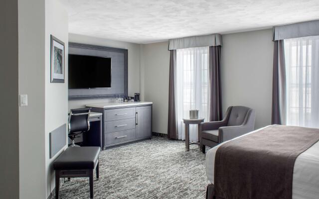 Chateau Moncton & Suites, an Ascend Collection hot