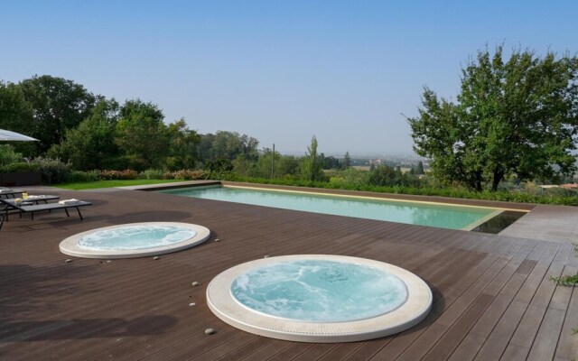 Villa Pergola 8 in Bologna