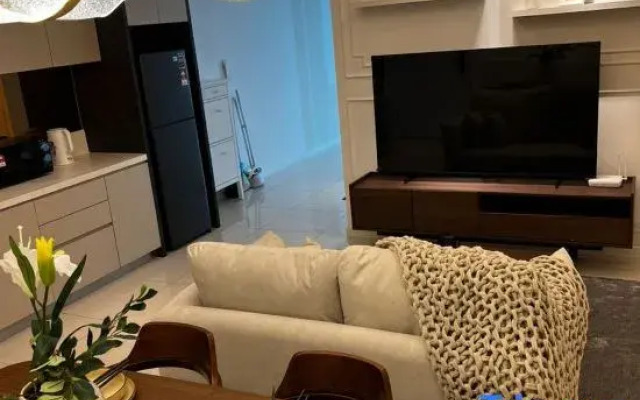 Modern Studio Escape