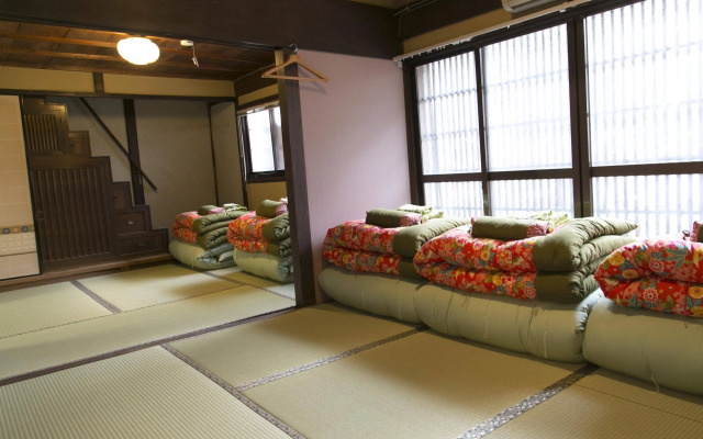 Guesthouse Tomari-ya Caters to Women