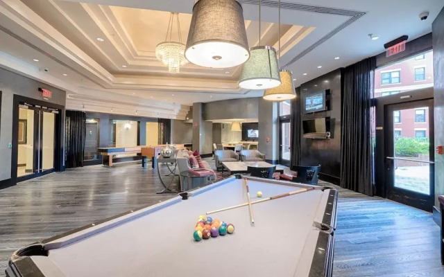 Thomas Circle Apartments by Global