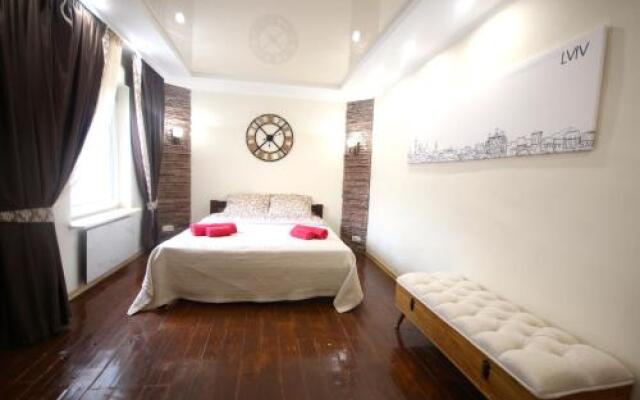 Romantic in Lviv 500m from Opera