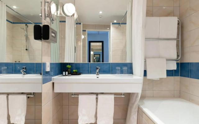 Elite Hotel Marina Plaza