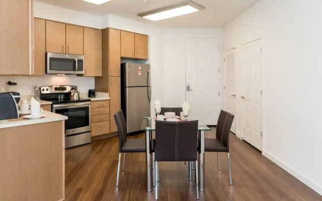 Global Luxury Suites in Silicon Valley