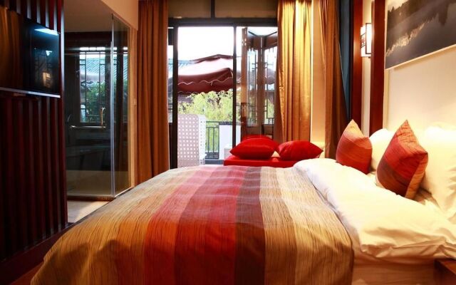 Lijiang Yongli Five Yard
