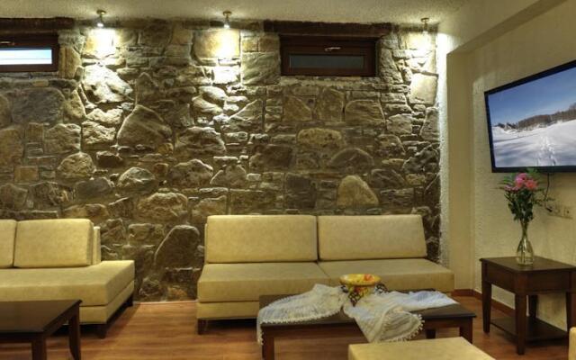 Hotel 1450