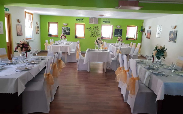 Taverna Kostalui Gasthof Pension