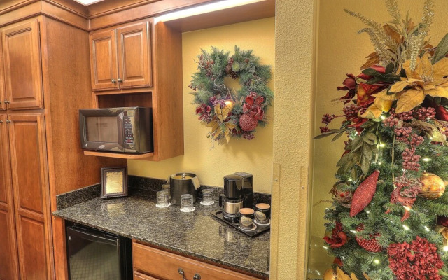 The Inn at Christmas Place