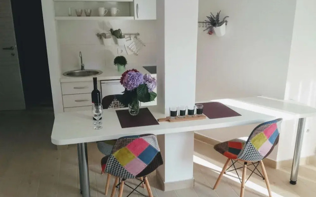 Guest house Djonovic