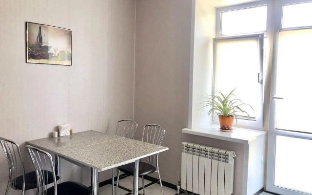 Apartments on Tekstilshchikov Avenue