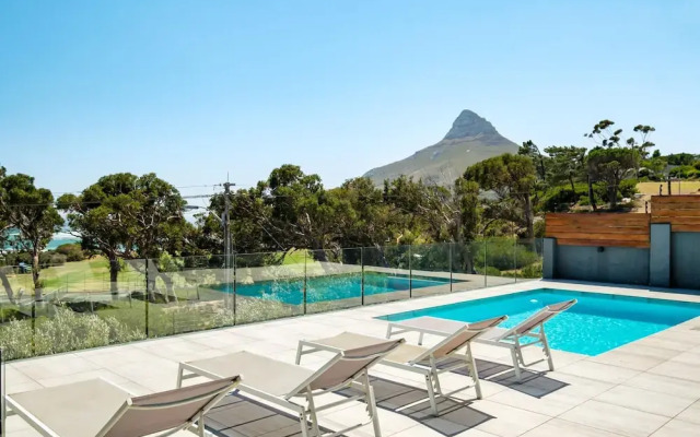 Ocean View Camps Bay 5bed Villa w Pool Valtameri