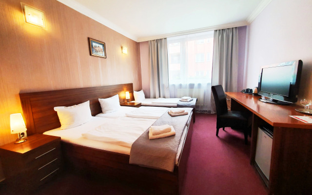 Hotel Relax Inn