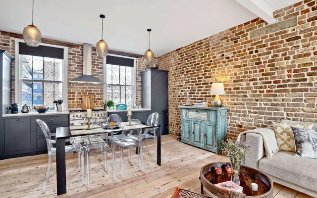 Bright and Stylish 2 Bed apt W/garden in Hoxton
