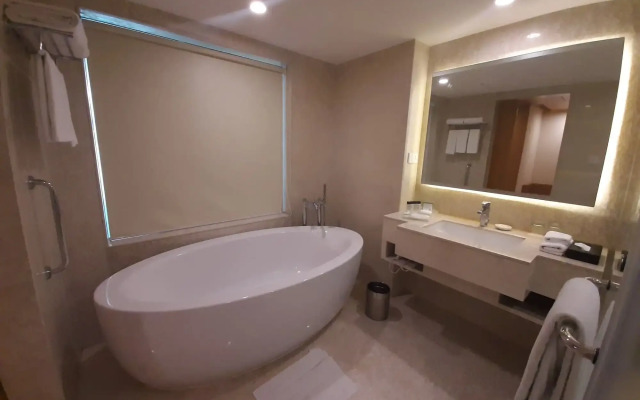 Holiday Inn Amritsar Ranjit Avenue by IHG