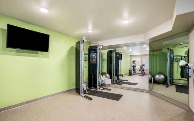 WoodSpring Suites Elgin - Chicago