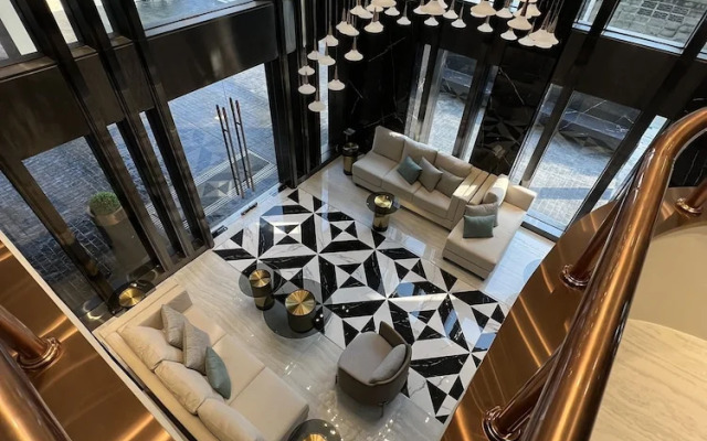 ARNI Skye Hotel