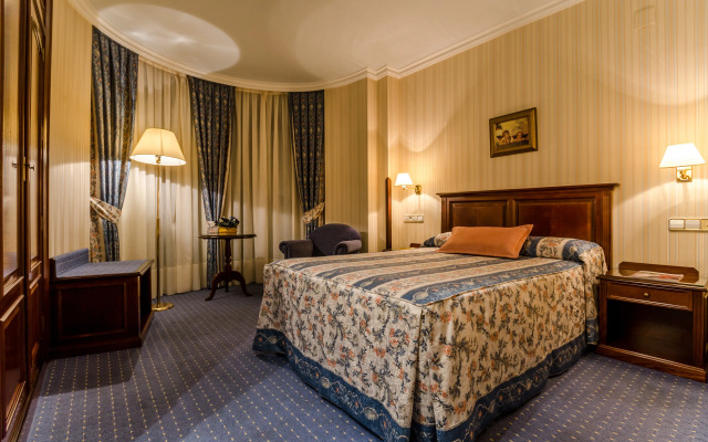 Hotel Infanta Cristina