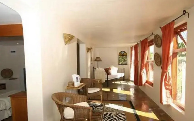 Nenya Guesthouse